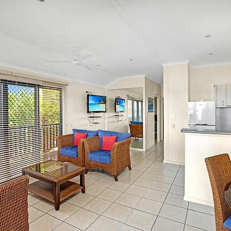 Tin Can Bay Marina Villas エクステリア 写真