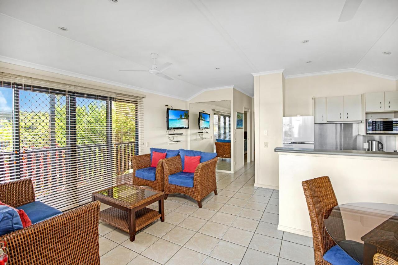 Tin Can Bay Marina Villas エクステリア 写真