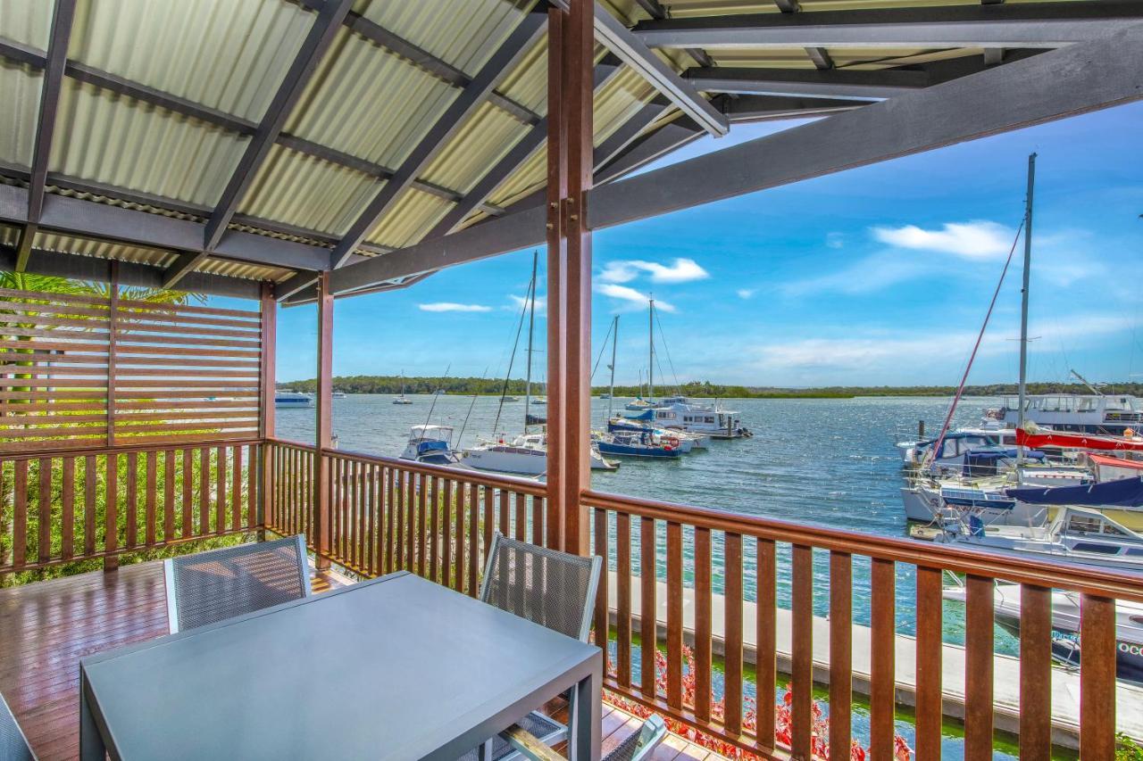 Tin Can Bay Marina Villas エクステリア 写真